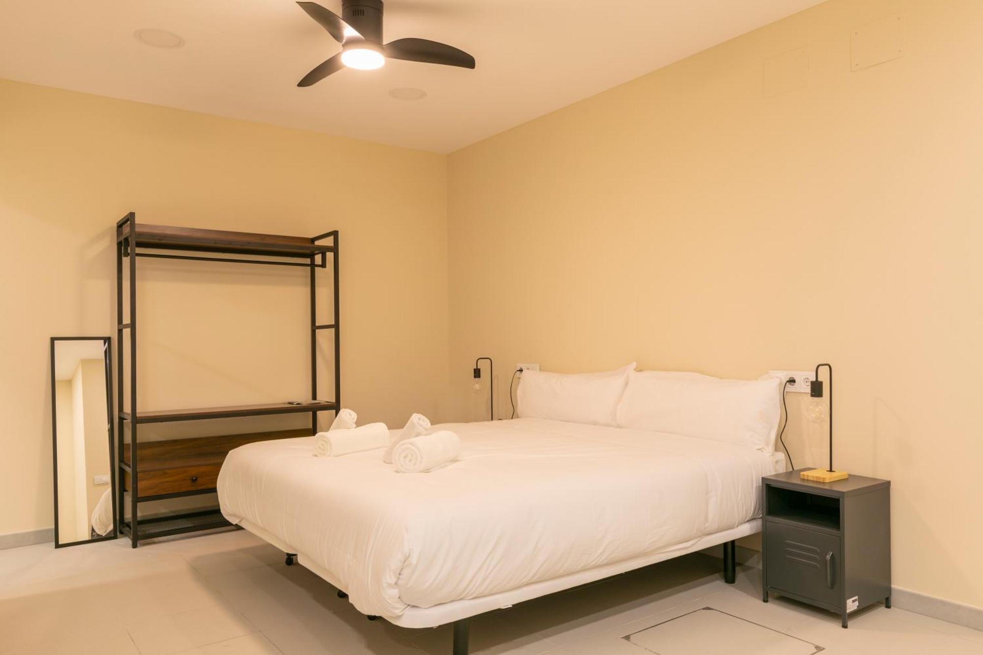 Homeabout Smart Rooms Bravo Murillo - Sin Recepcion Madrid Eksteriør billede