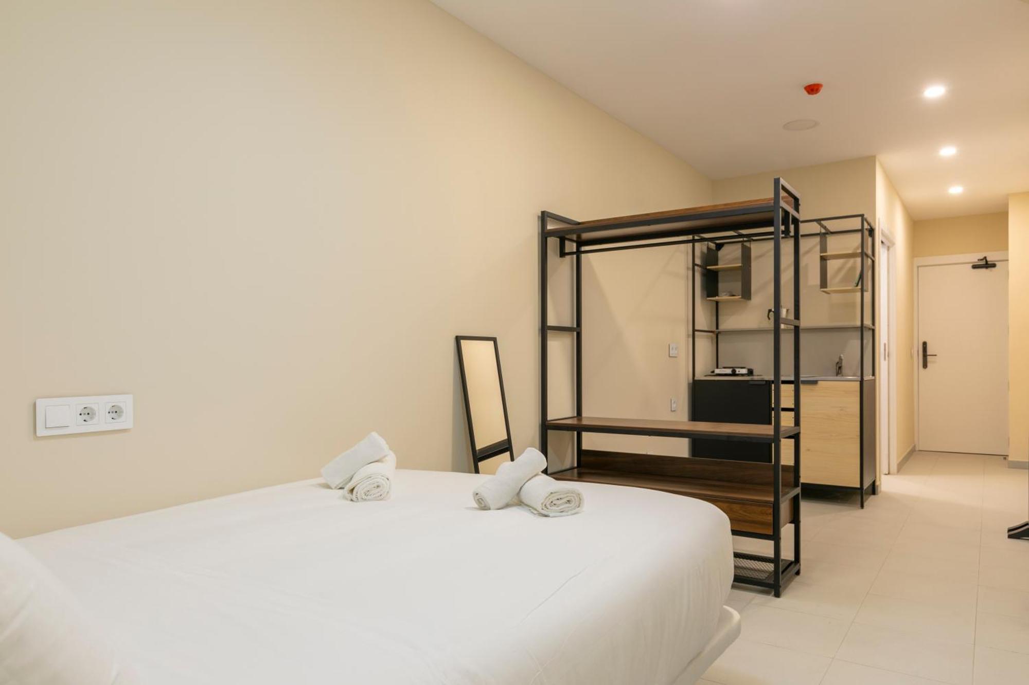 Homeabout Smart Rooms Bravo Murillo - Sin Recepcion Madrid Eksteriør billede