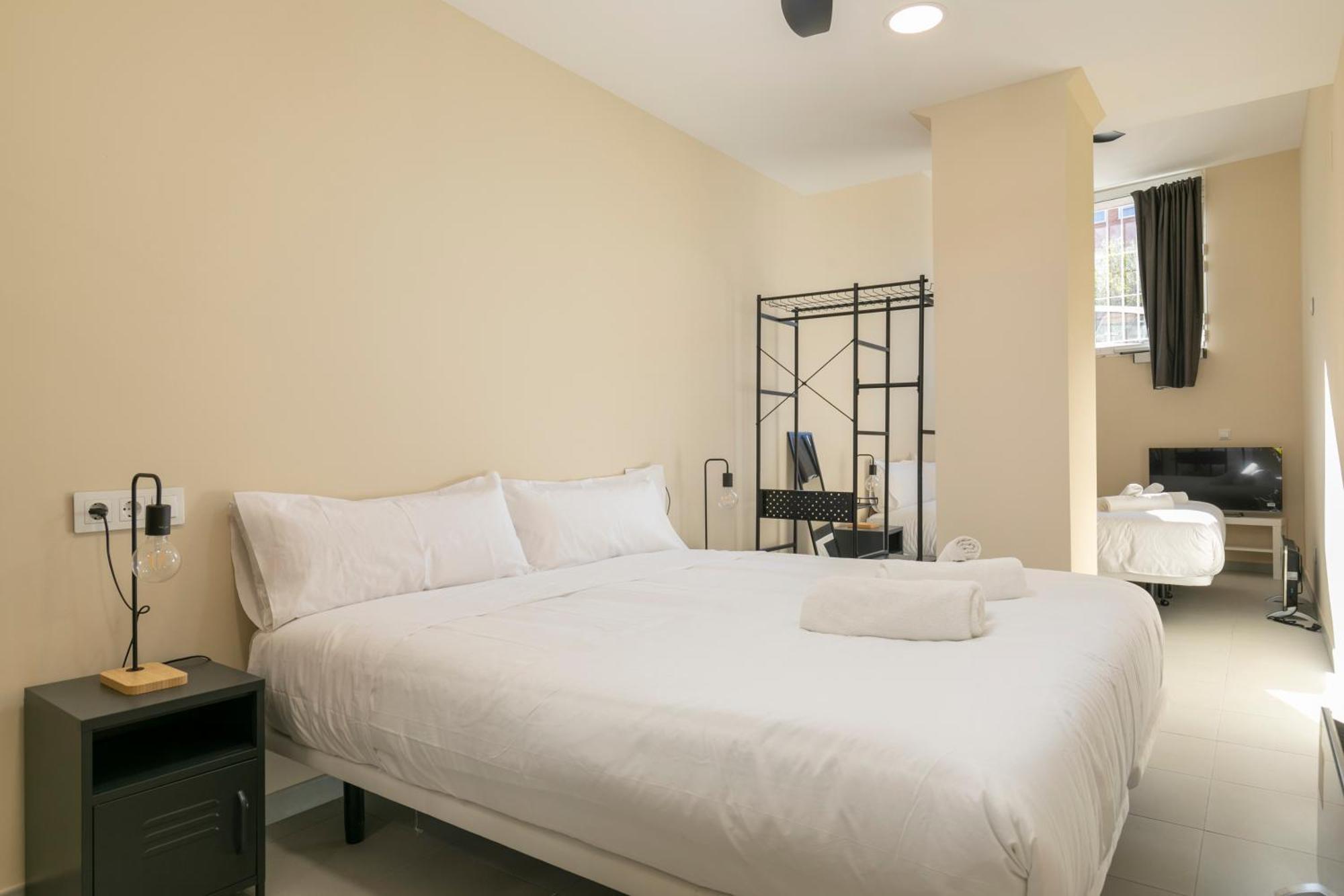 Homeabout Smart Rooms Bravo Murillo - Sin Recepcion Madrid Eksteriør billede
